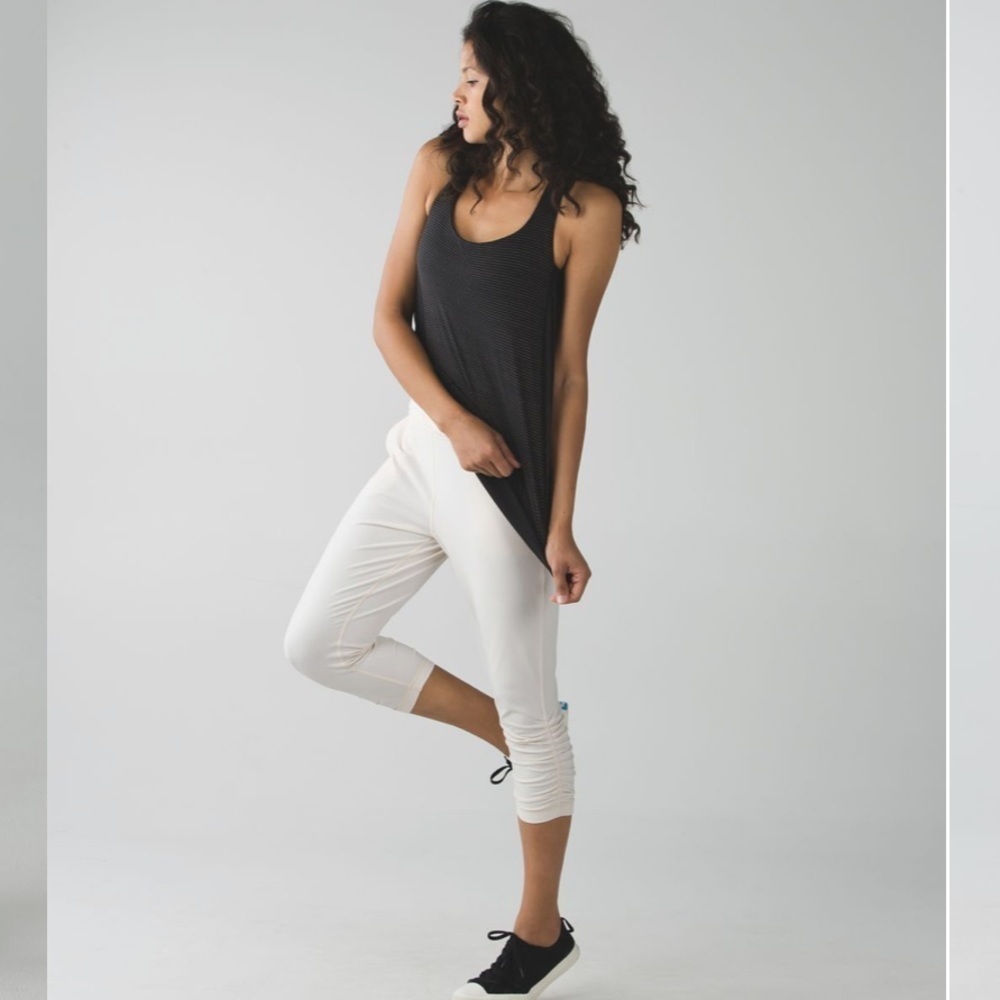 Lululemon Sunset Salutation Crop